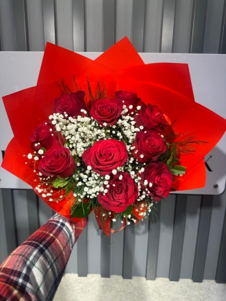 10 Adet Kırmızı Gülden Buket